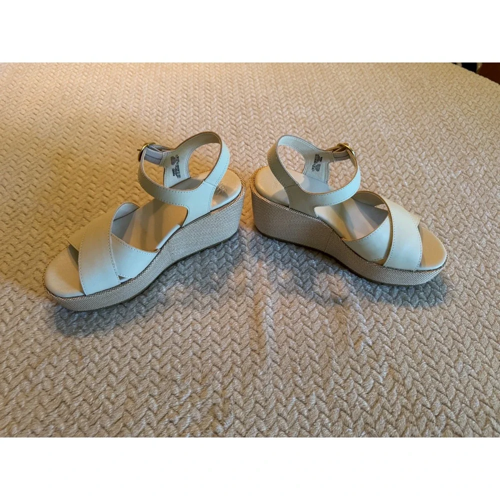 Sorel Cameron Flatform Sandal Sea Salt White Leather Wedge NL5359-191 Womens 9.5